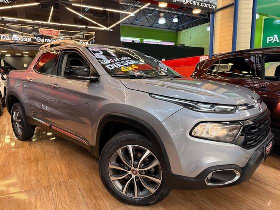 FIAT TORO 2.0 16V TURBO DIESEL VOLCANO 4WD AT9 FIAT TORO 2.0 16V TURBO DIESEL VOLCANO 4WD AT9